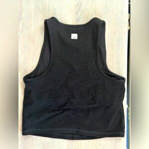 Vuori sports bra , top size small